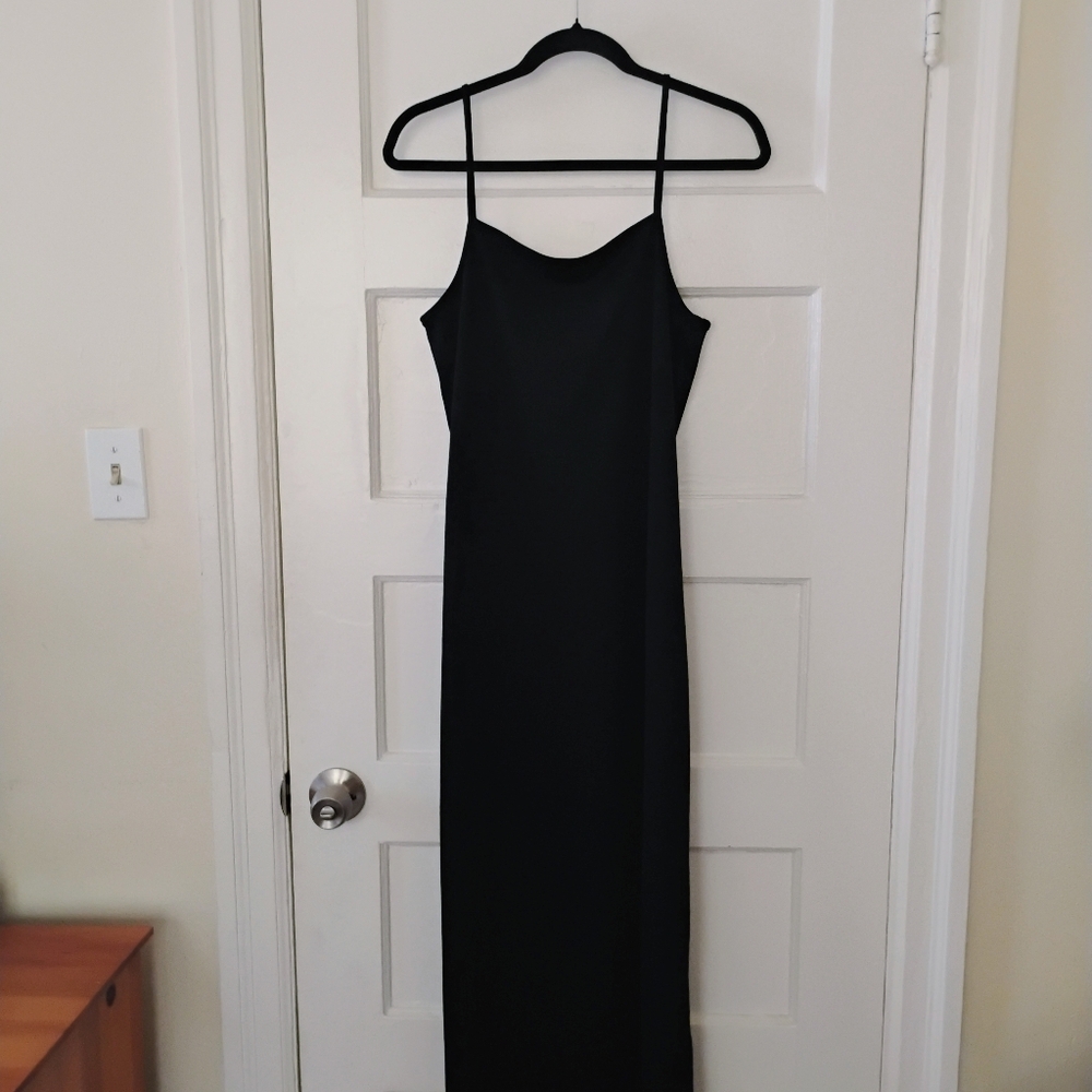 Elegant Black Maxi Dress With Slits On Each Side